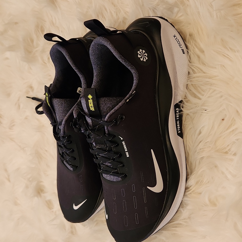 Nike ReactX Infinity Run 4 GORE-TEX Black-White-Anthracite-Volt US Size 11 - Picture 11 of 17